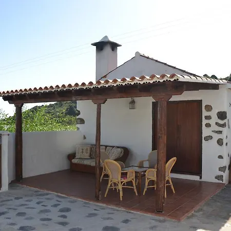 Casa Rural Erjos * لوس سيلوس