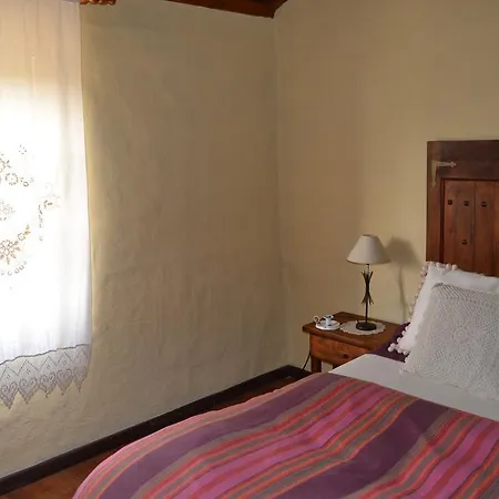 Casa Rural Erjos منزل ريفي لوس سيلوس
