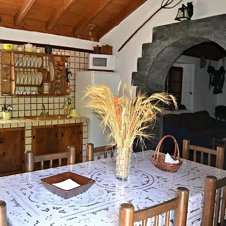 Casa Rural Erjos Casa di campagna